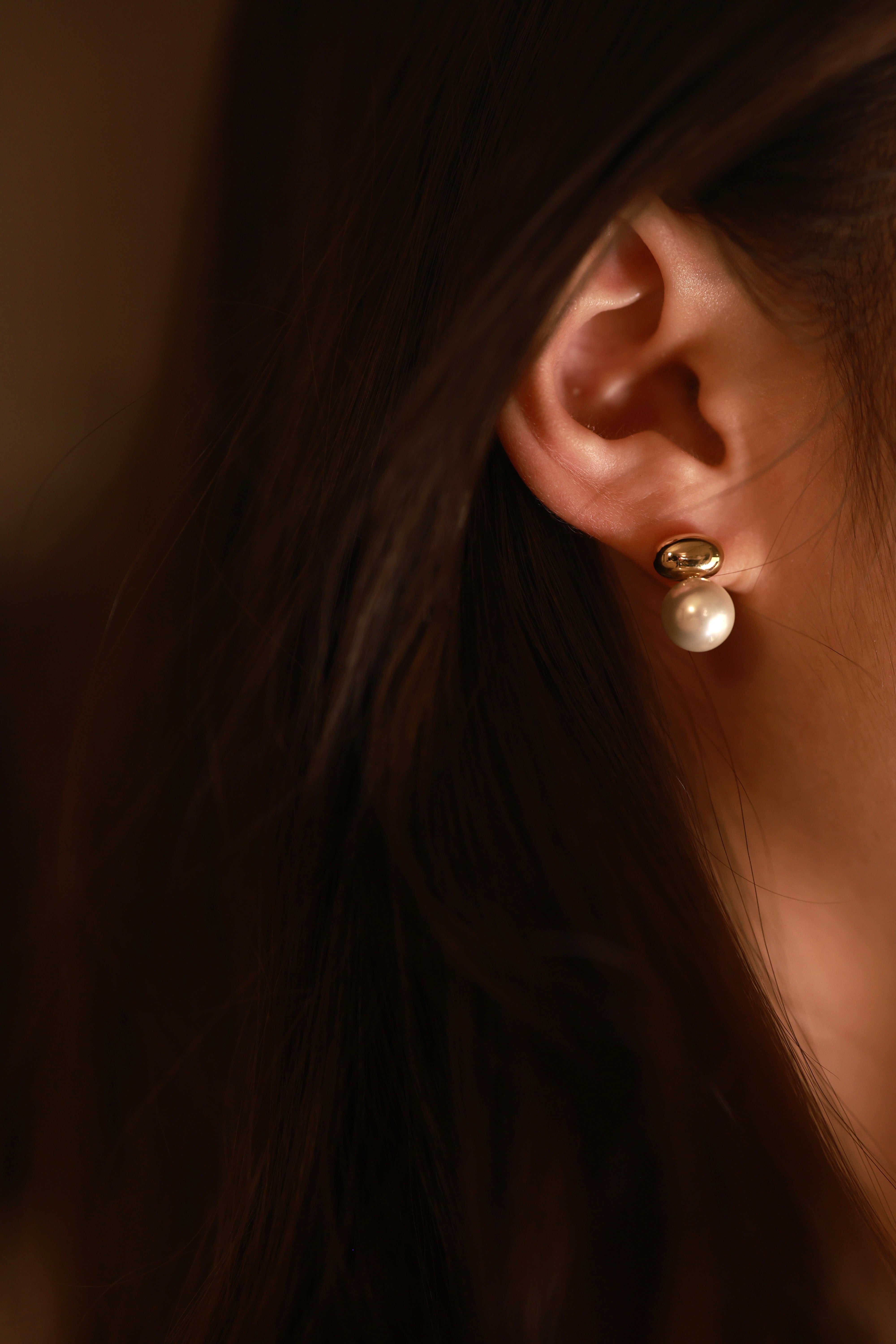 Rhythm Clip-On Pearl Earrings — image 4