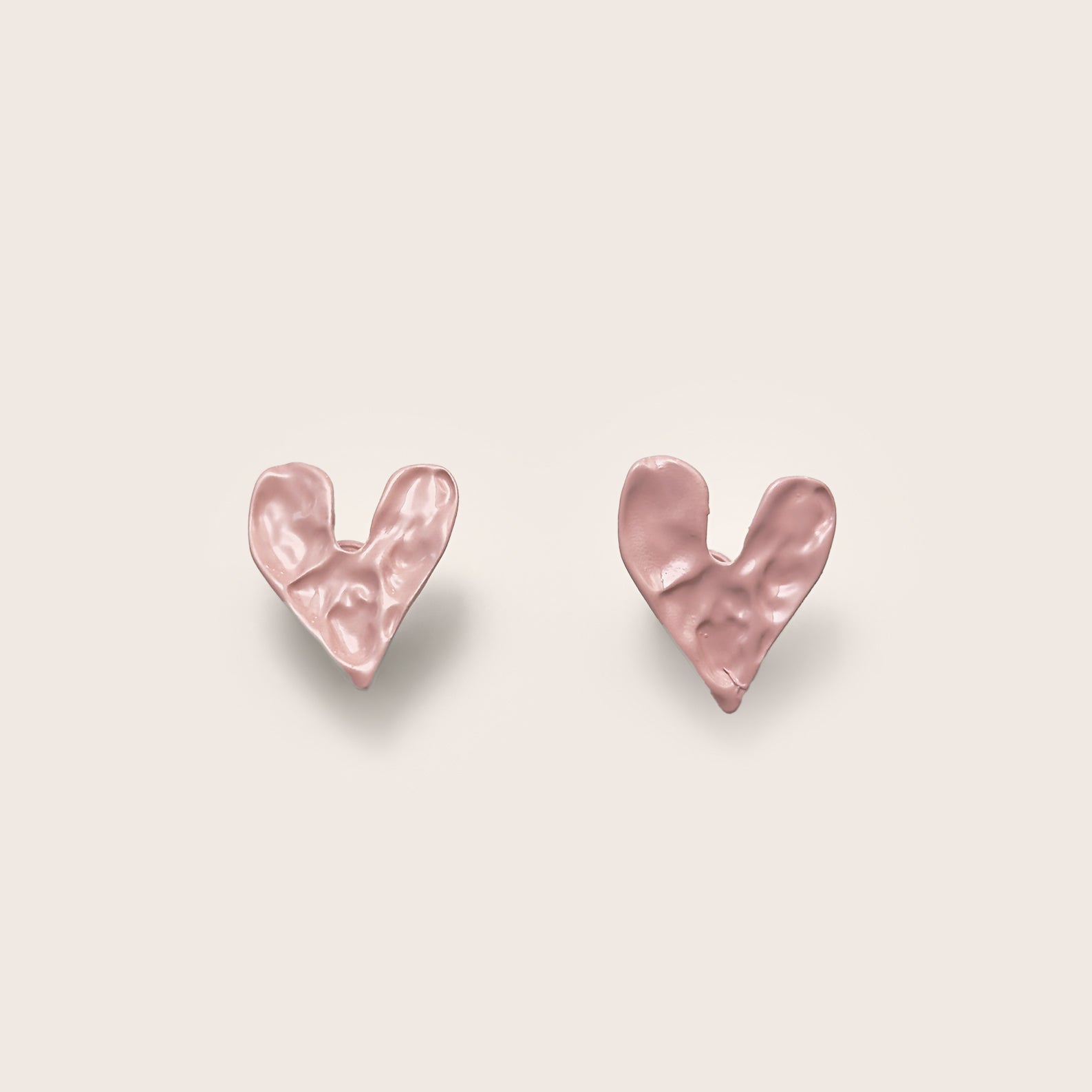 Fold Heart Stud Earrings