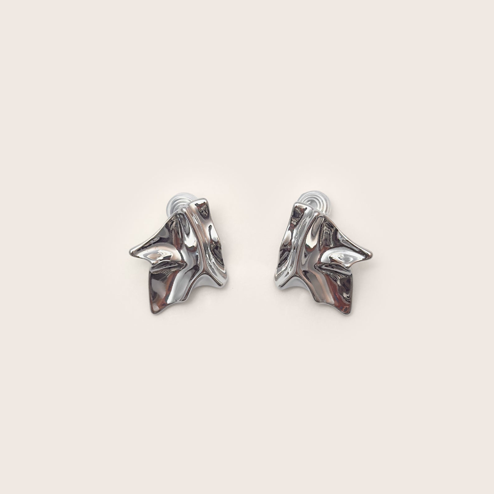 Fluid Gold Sculpted Earrings — image 8