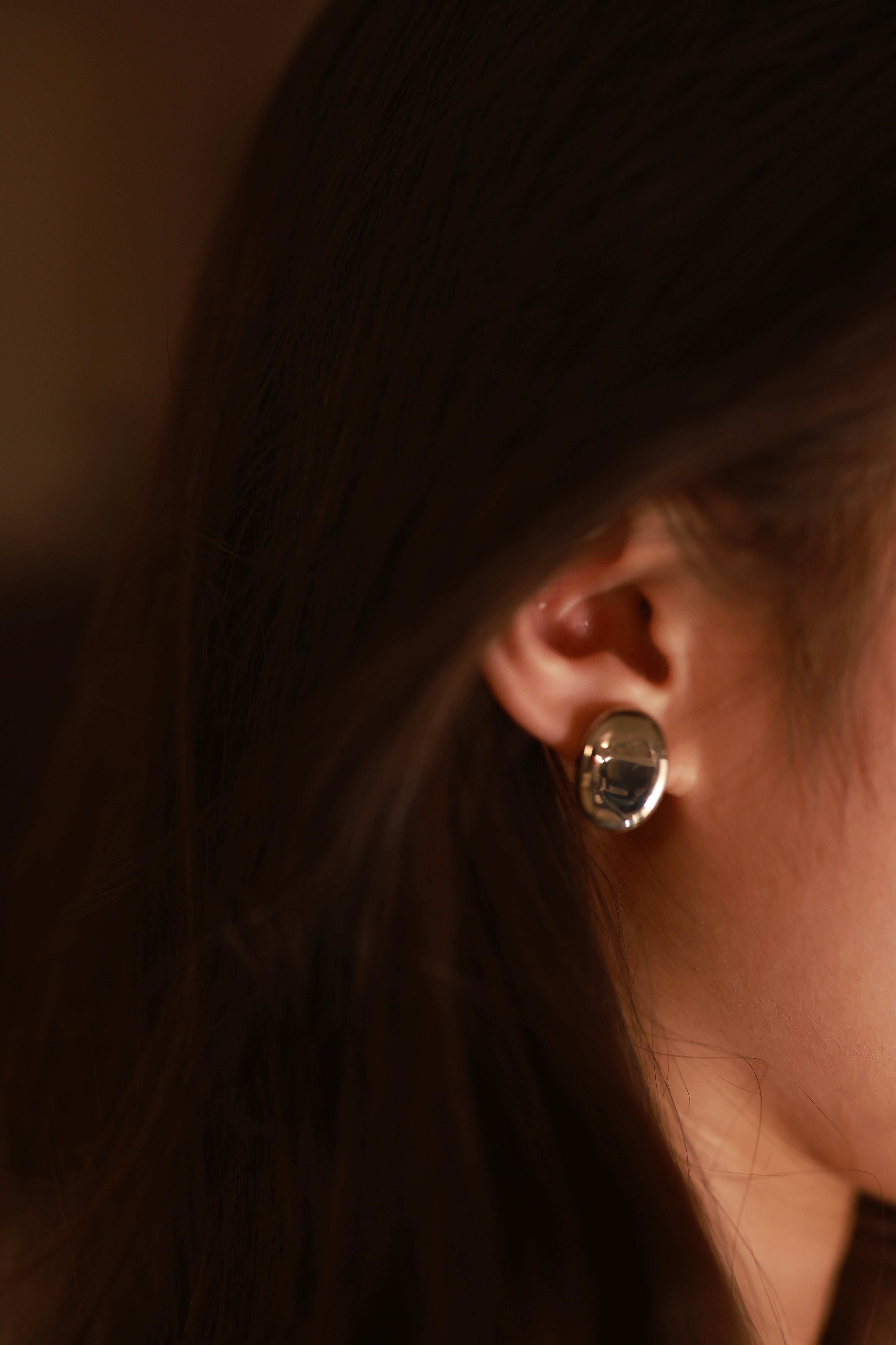 Luna Oval Silver Clip — image 3